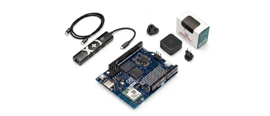 arduino uno q edge ai bundle